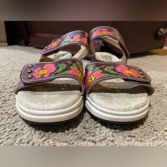 L’ARTISTE CAITLINA Sandals Plum Multi Women’s Size 39 (US 8.5) Hook/Loop Leather - Picture 2 of 13
